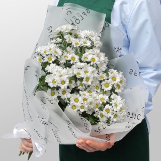 Букет из Белых Хризантем Сантини 9 шт «Верное Сердце»