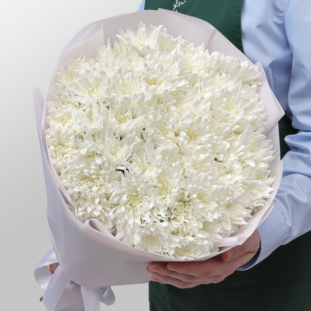 Букет из Белых Кустовых Хризантем 15 шт «Нежность Ангела»