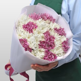 Букет из Хризантем 25 шт «Зимняя Ягода»