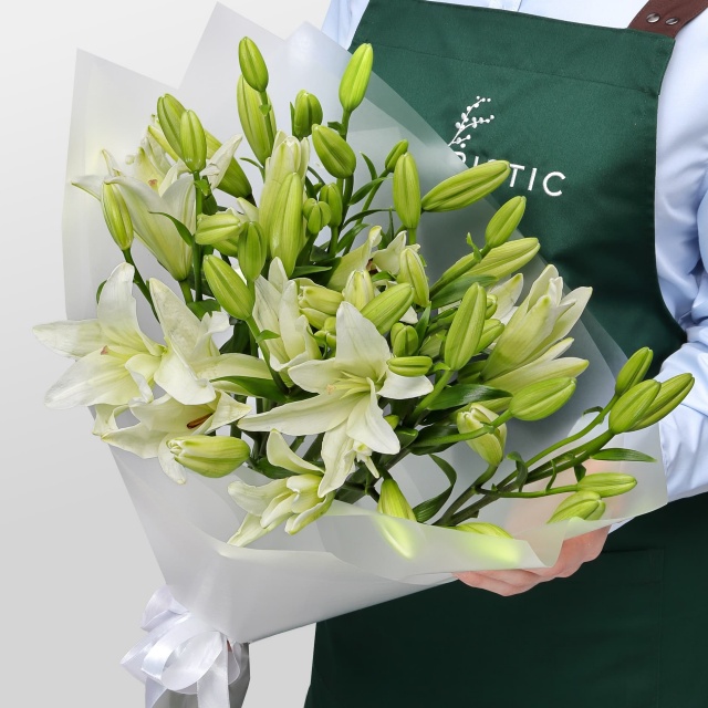 Букет из Белой Азиатской Лилии 9 шт «Белое сияние»