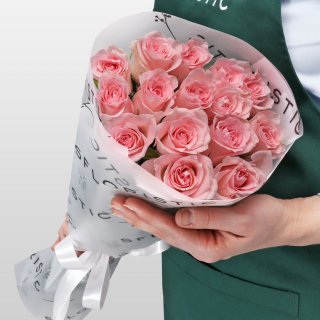 Букет из нежно-розовых Роз Кения 60 см 15 шт «Розовый сорбет»