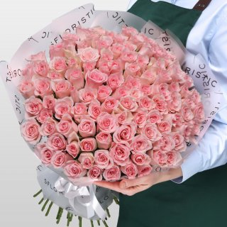 Букет из нежно-розовых Роз Кения 60 см 101 шт «Милая нежность»