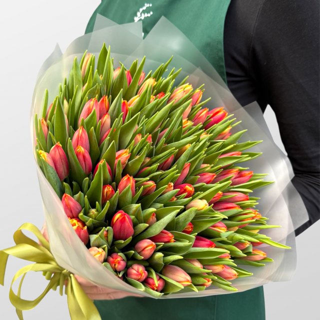 Букет из Тюльпанов 101 шт «Аромат капели»